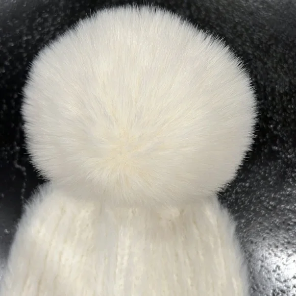 Cream Pom Pom Beanie Hat - Picture 2 of 3